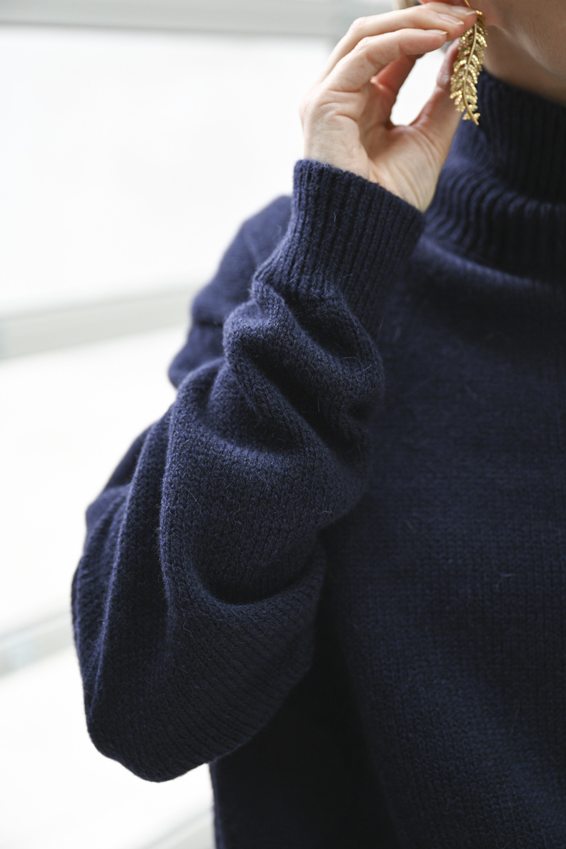 masscob pullover henderson navy