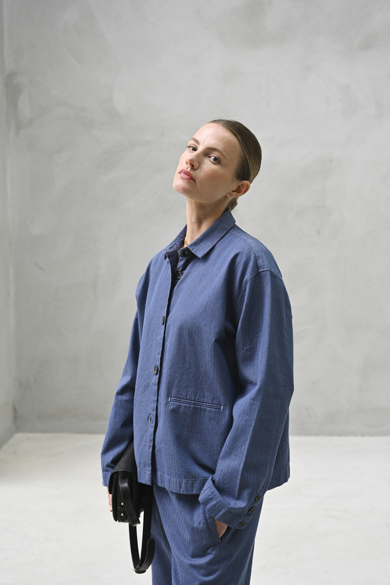 aiayu atla shirt herringbone blue jeans