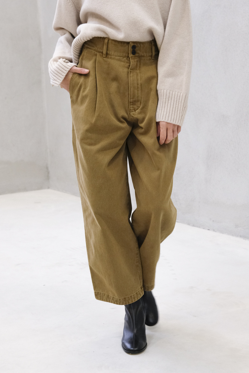 girls of dust british worker pants shitake