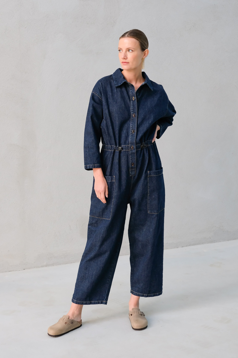 girls of dust garage suit indigo