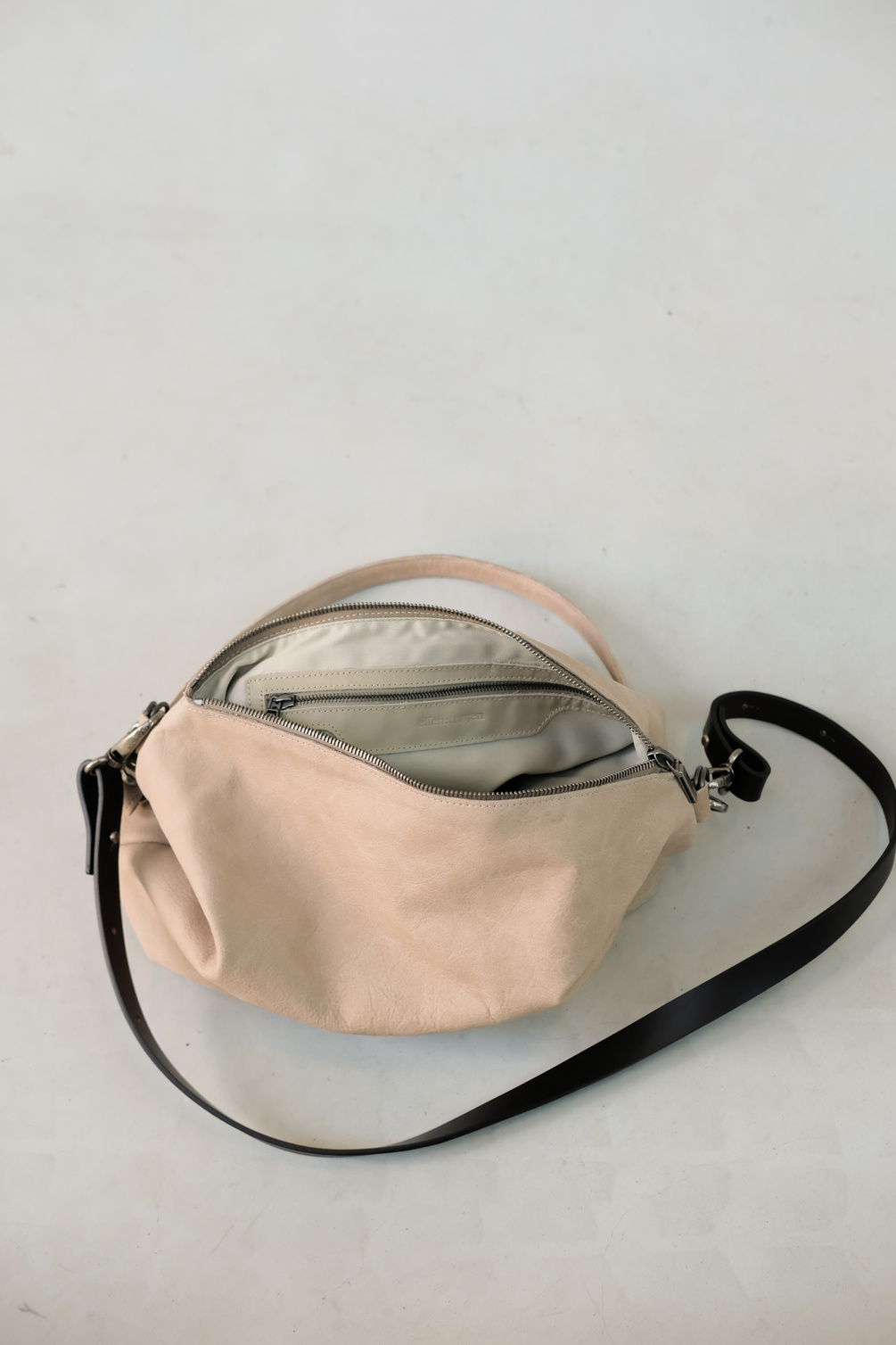 ellen truijen asterope bag dry chalk