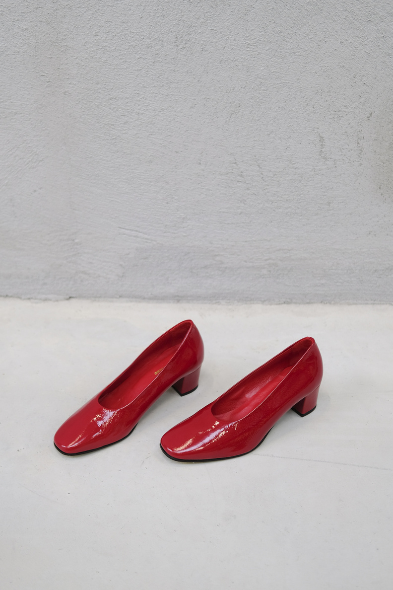 anne thomas pavlova pump morgex red