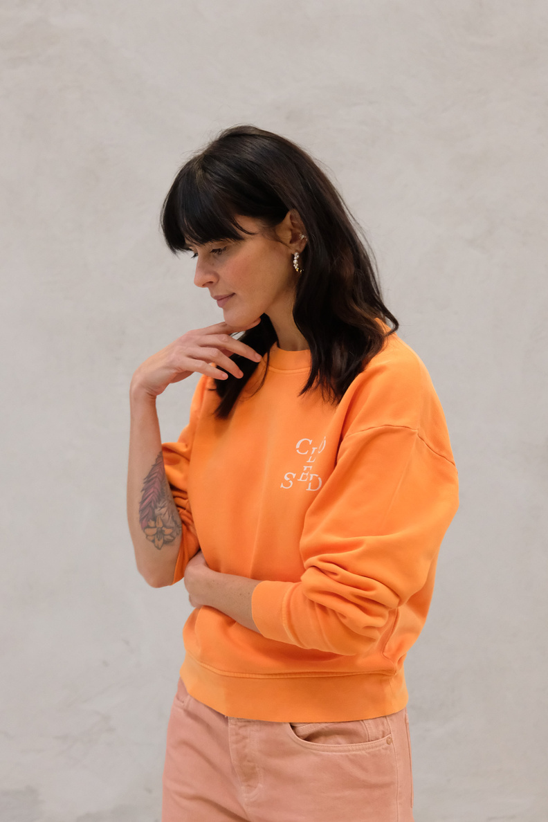 closed printed sweatshirt pumpkin orange