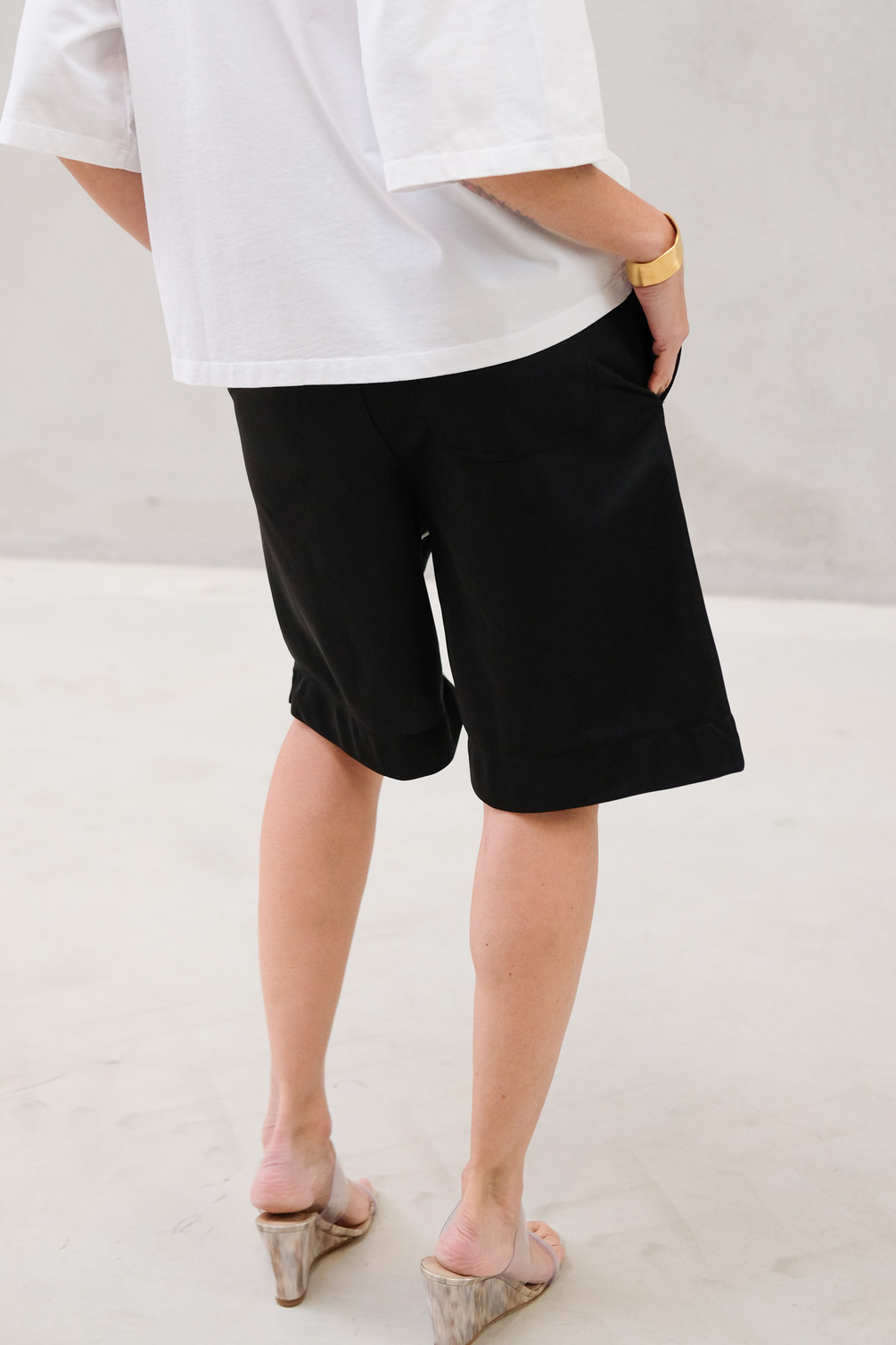 adnym laki shorts black