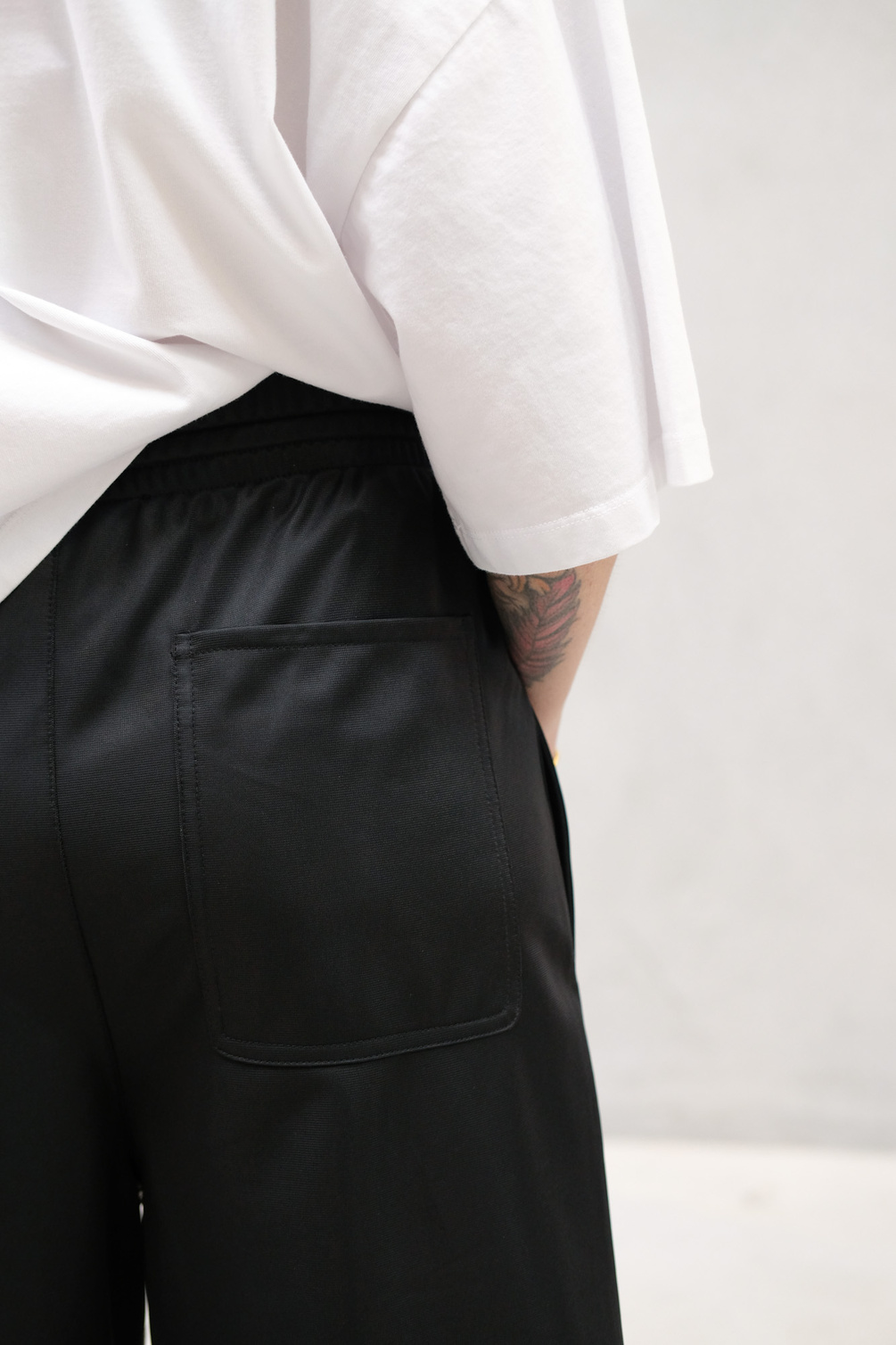 adnym laki shorts black