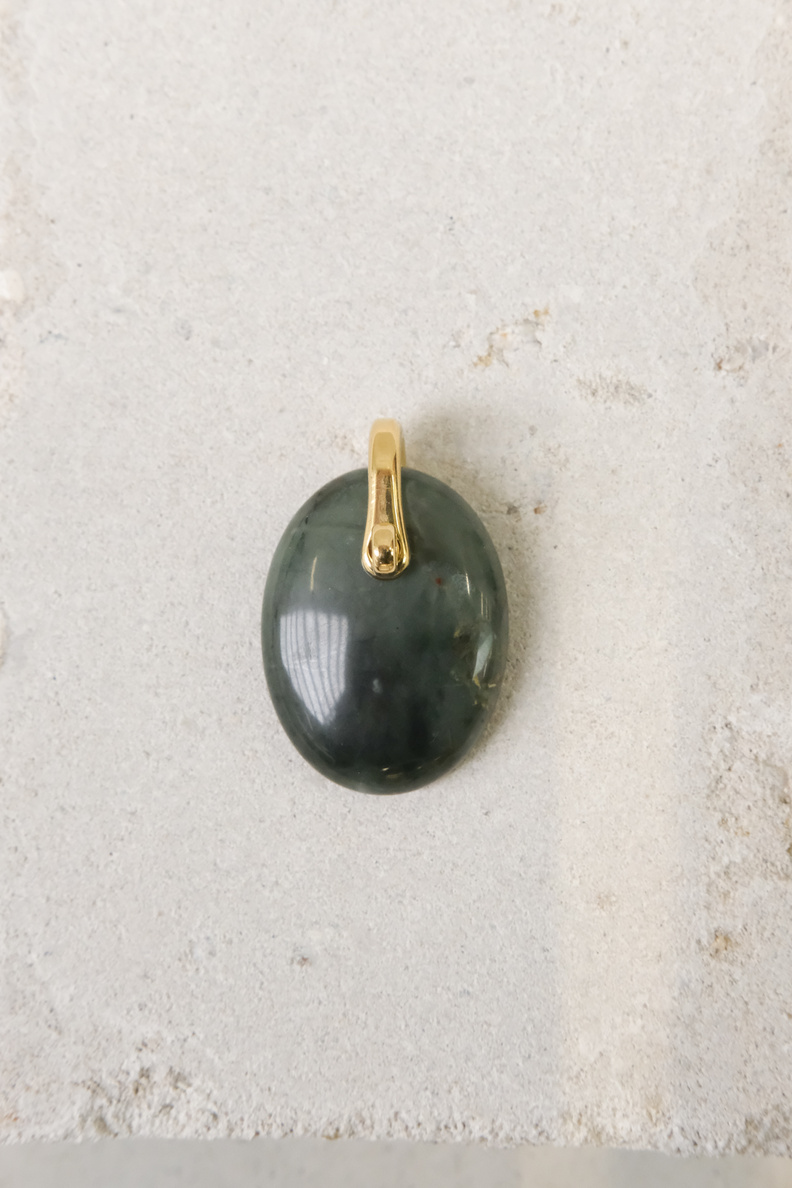 something familiar obi pendant green jade 8