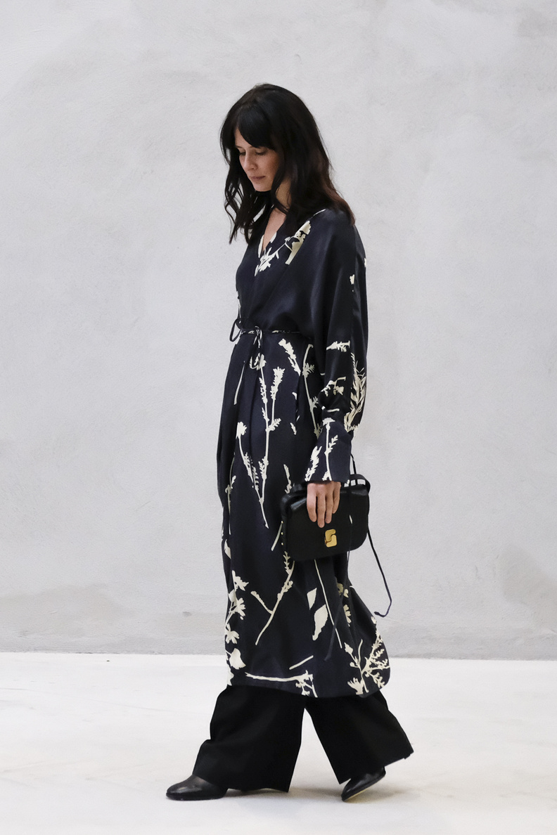 eikō ai gobi kimono dress navy