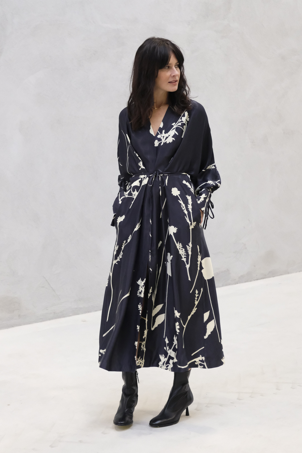 eikō ai gobi kimono dress navy