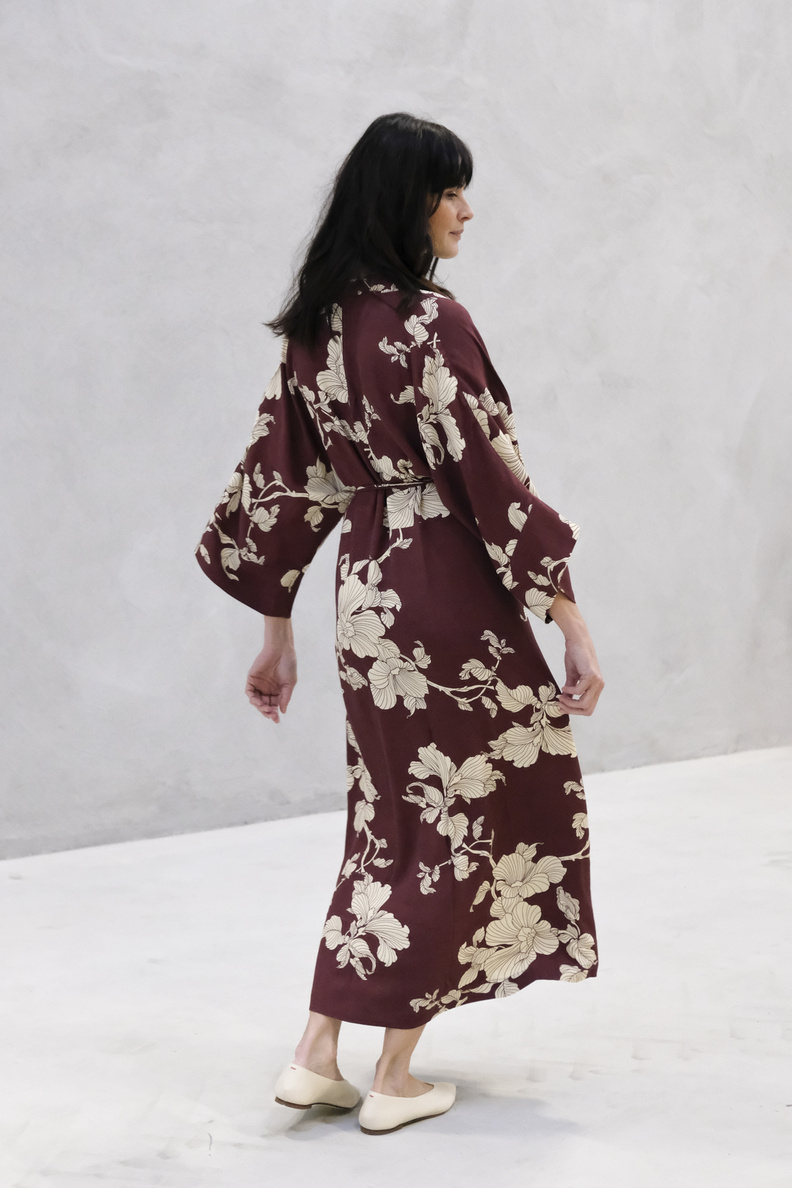 eikō ai lotta kimono dress burgundy