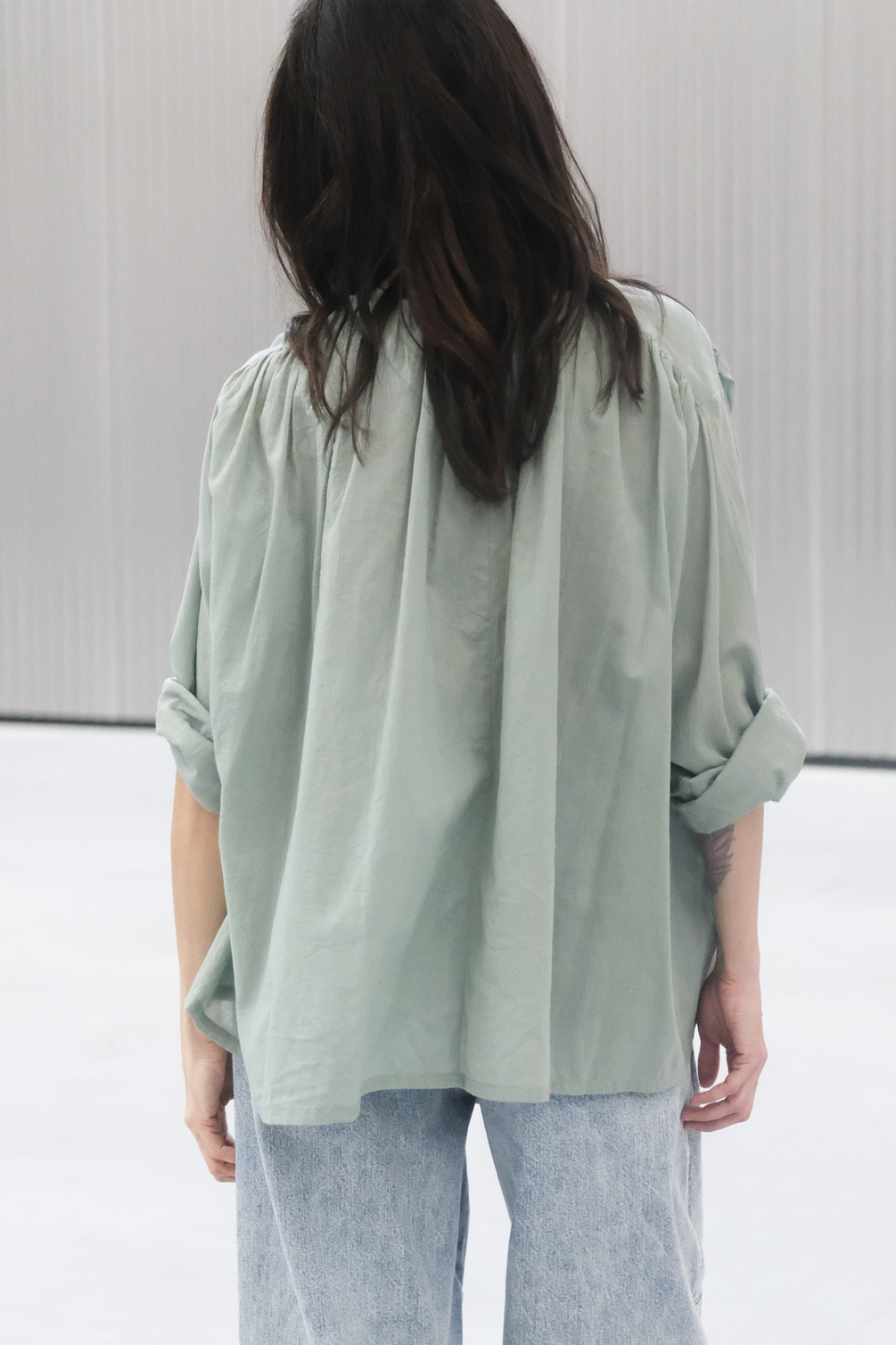 sea me happy sakura top sage green