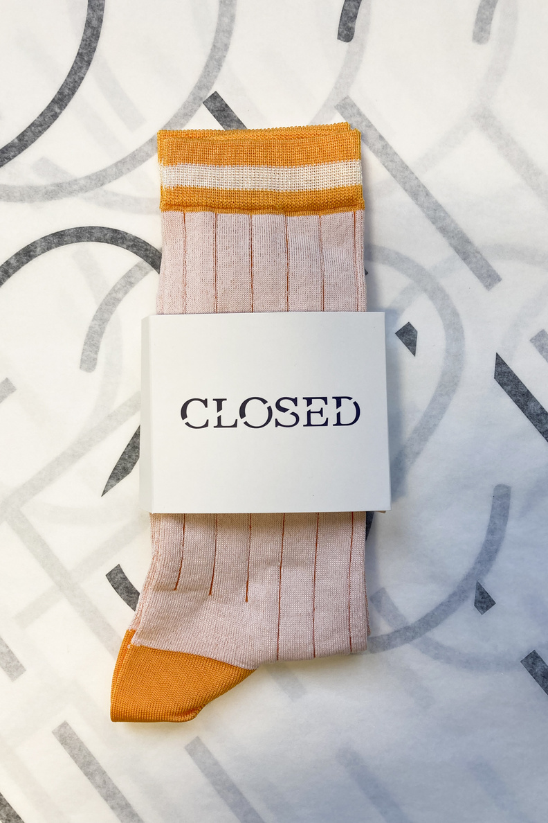 closed socks mango yellow