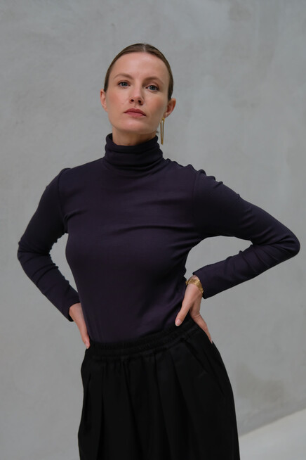 âme kale turtle neck blue