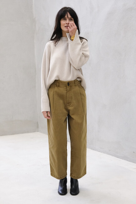 girls of dust british worker pants shitake